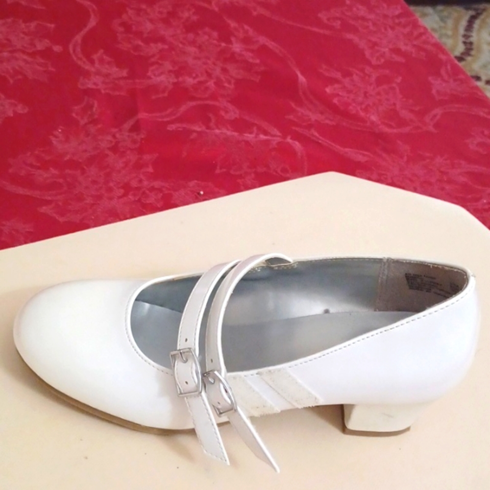 AMERICAN EAGLE GIRLS SHOES